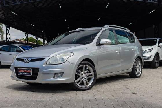 HYUNDAI I30 2.0 MPI 16V GASOLINA 4P MANUAL